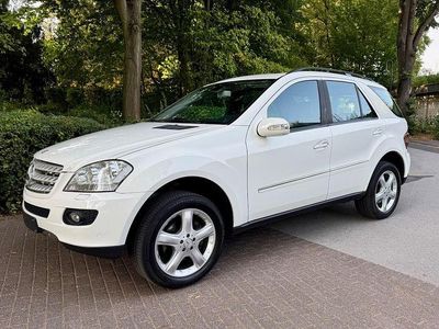 Mercedes ML320