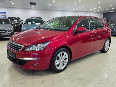 Rot Gebraucht 2014 Peugeot 308 Active Limousine | 7.990 € (Fairer Preis)