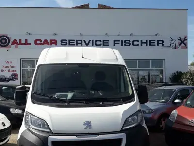 Gebraucht Peugeot Boxer Premium 140 PS (102 kW) 2020 Weiß Van