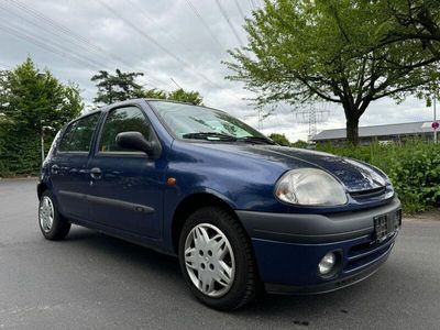 Renault Clio II