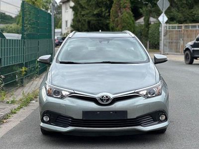 Toyota Auris Touring Sports
