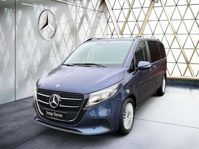 Gebraucht Mercedes V220 Style 163 PS (119 kW) 2024 Blau Van / Kleinbus