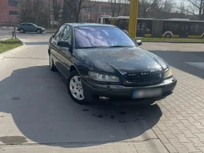 Gebraucht Opel Omega 144 PS (105 kW) 2000 Schwarz Limousine