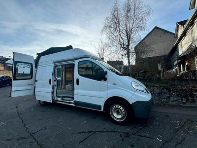 Gebraucht Renault Trafic 90 PS (66 kW) 2009 Weiß Van / Kleinbus