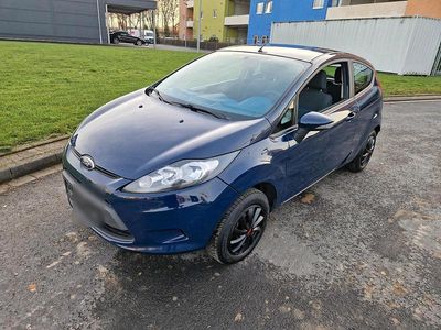 Blau Gebraucht 2010 Ford Fiesta Trend Kleinwagen | 3.399 € (Etwas zu teuer)