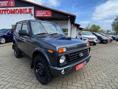 Gebraucht Lada niva 83 PS (61 kW) 2021 Grau SUV