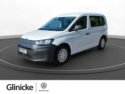 Gebraucht VW Caddy Basis 102 PS (75 kW) 2022 Weiß Van / Kleinbus