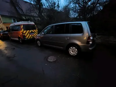 Usata VW Touran 105 CV (77 kW) 2007 Marrone Monovolume
