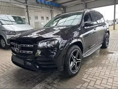 Gebraucht Mercedes GLS580 AMG 489 PS (359 kW) 2022 Schwarz SUV