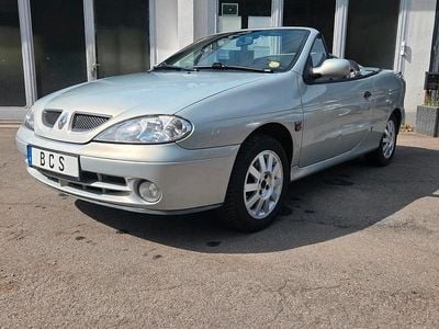 Gebraucht Renault Mégane Cabriolet 107 PS (78 kW) 2000 Silber Cabrio