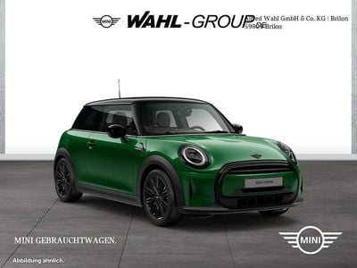 Gebraucht Mini Cooper Classic 136 PS (100 kW) 2024 Grün Kleinwagen