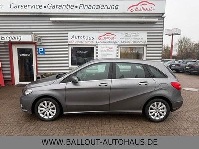 Gebraucht Mercedes B180 122 PS (89 kW) 2013 Grau Van / Kleinbus