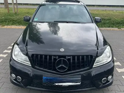Gebraucht Mercedes C250 AMG line 204 PS (150 kW) 2012 Schwarz Limousine