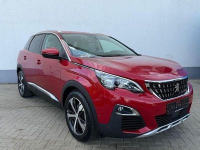 Usata Peugeot 3008 Allure 131 CV (96 kW) 2018 Rosso SUV