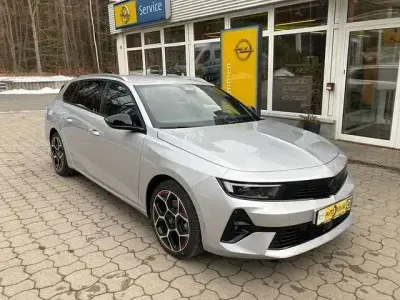Usata Opel Astra GS Line 131 CV (96 kW) 2024 Argento Utilitaria