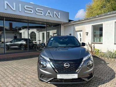 Gebraucht Nissan Juke N-Connecta 143 PS (105 kW) 2025 Kad with black roof SUV