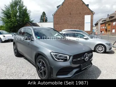 Gebraucht Mercedes GLC200 AMG 197 PS (144 kW) 2020 Grau SUV