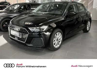 Neu Audi A1 Sportback Advanced Plus 95 PS (69 kW) 2026 Mythosschwarz (schwarz) Kleinwagen