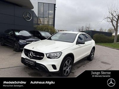 Gebraucht Mercedes GLC300e Night 306 PS (225 kW) 2022 Manufaktur diamantweiß bright Coupé