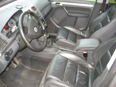 Brugt VW Touran Highline 105 HK (77 kW) 2009 MPV