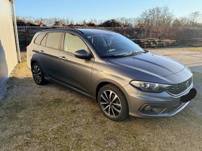 Gebraucht Fiat Tipo 120 PS (88 kW) 2019 Grau Kombi