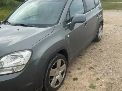 Gebraucht Chevrolet Orlando 141 PS (103 kW) 2013 Grau Van / Kleinbus