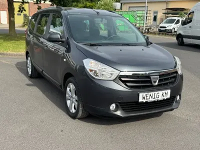 Gebraucht Dacia Lodgy Prestige 116 PS (85 kW) 2015 Grau Van / Kleinbus