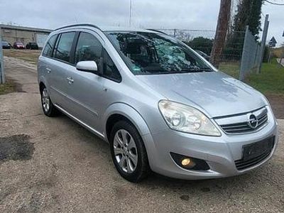 Gebraucht Opel Zafira 105 PS (77 kW) 2008 Grau Van / Kleinbus
