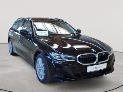 Second-hand BMW 320 Comfort Edition 190 CP (139 kW) 2023 Negru Break