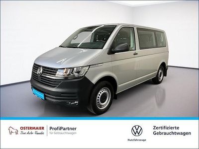 Gebraucht VW Caravelle Trendline 150 PS (110 kW) 2023 Silber Van / Kleinbus