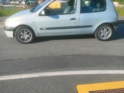 Renault Clio II