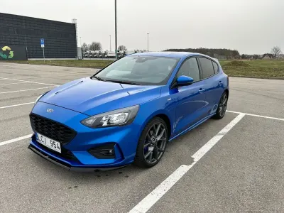Gebraucht Ford Focus ST-Line 182 PS (133 kW) 2019 Blau Limousine