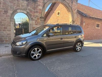 Usado VW Touran Cross 140 HP (102 kW) 2011 Cinzento Monovolume