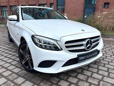 Gebraucht Mercedes C300e 194 PS (142 kW) 2020 Polarweiss Kombi