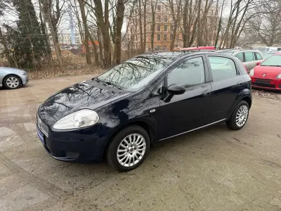 Gebraucht Fiat Grande Punto Active 65 PS (47 kW) 2009 Blau Kleinwagen