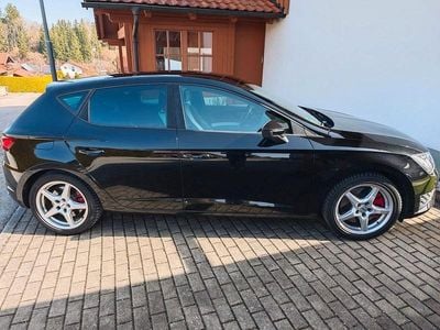 Gebraucht Seat Leon Cupra 265 265 PS (194 kW) 2015 Schwarz Limousine