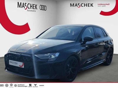 Neu Audi RS3 Sport 400 PS (294 kW) 2025 Schwarz Limousine