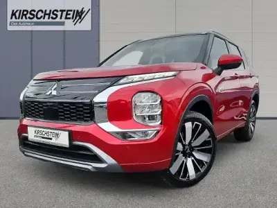 Gebraucht Mitsubishi Outlander P-HEV Top 306 PS (225 kW) 2025 Rot SUV