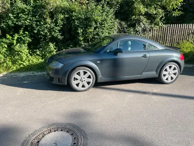 Gebraucht Audi TT S-Line 250 PS (183 kW) 2005 Grau Coupé