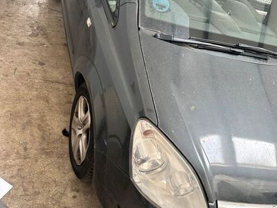 gebraucht Opel Zafira sieben Sätze