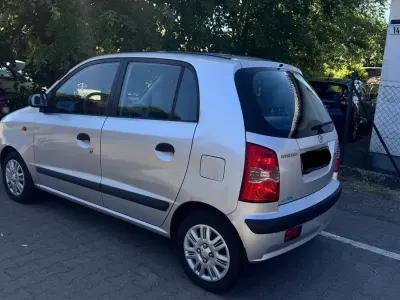 Gebraucht Hyundai Atos 63 PS (46 kW) 2006 Silber Kleinwagen