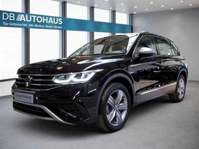 Gebraucht VW Tiguan Allspace Elegance 150 PS (110 kW) 2024 Schwarz SUV