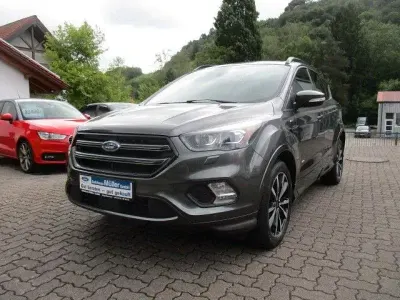 Gebraucht Ford Kuga ST-Line 179 PS (131 kW) 2017 Grau SUV
