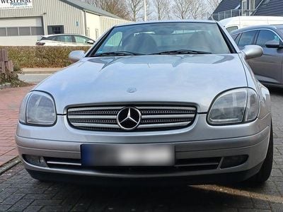 Gebraucht Mercedes SLK230 193 PS (141 kW) 1998 Silber Cabrio