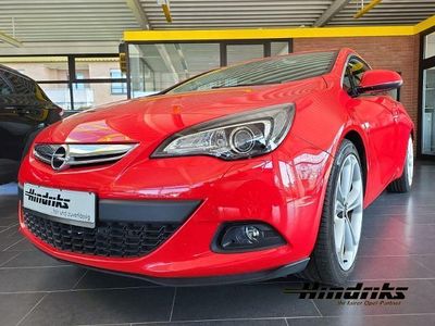 Rot Gebraucht 2013 Opel Astra GTC Innovation Coupé | 10.950 €