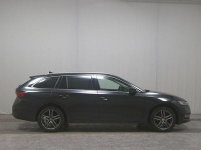 Usata Skoda Octavia Exclusive 150 CV (110 kW) 2021 Nero Station wagon
