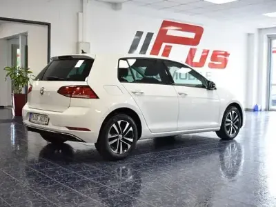 Gebraucht VW Golf VII IQ Drive 116 PS (85 kW) 2019 Weiß Limousine