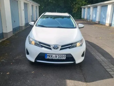Brugt Toyota Auris 90 HK (66 kW) 2015 Hvid Stationcar