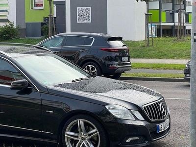 Gebraucht Mercedes E250 Avantgarde 204 PS (150 kW) 2010 Schwarz Kombi