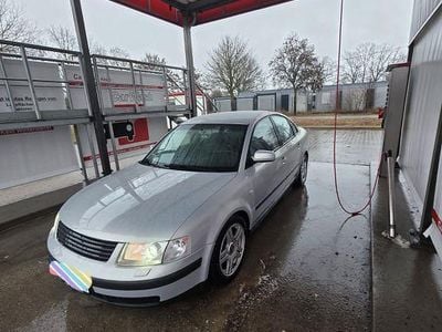 Gebraucht VW Passat 150 PS (110 kW) 1999 Silber Limousine